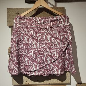 Eddie Baeur Leaf Print Skirt in Pink and White